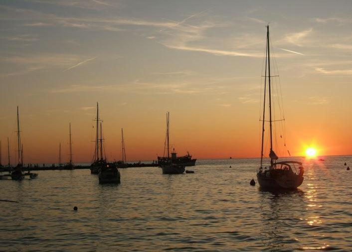 Apartman Onaon Novigrad Istria Exteriör bild